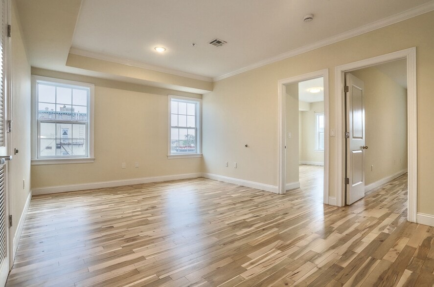 More Photos Of 4401 Bergenline Ave, Union City Apartments For Sale