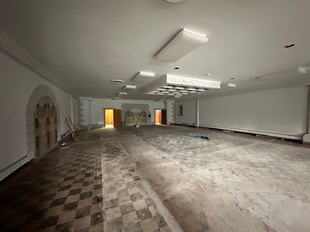 More Photos Of 201 N Broad St, Griffith Specialty For Sale