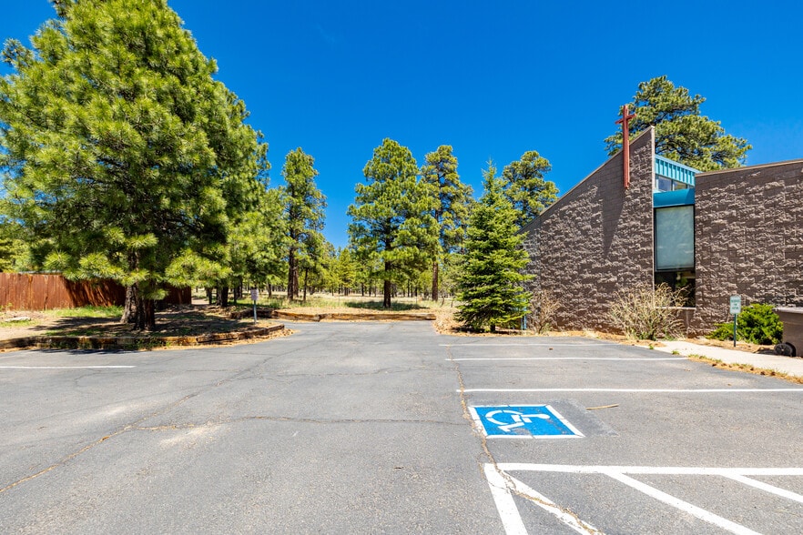 More Photos Of 6401 US-89, Flagstaff Religious Facility For Sale
