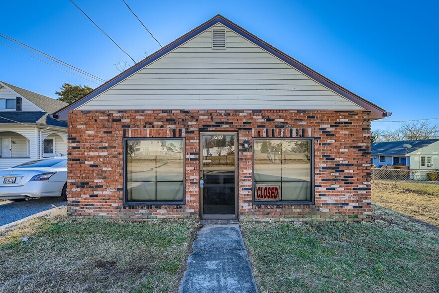 More Photos Of 701 Church St, Baltimore Flex For Sale