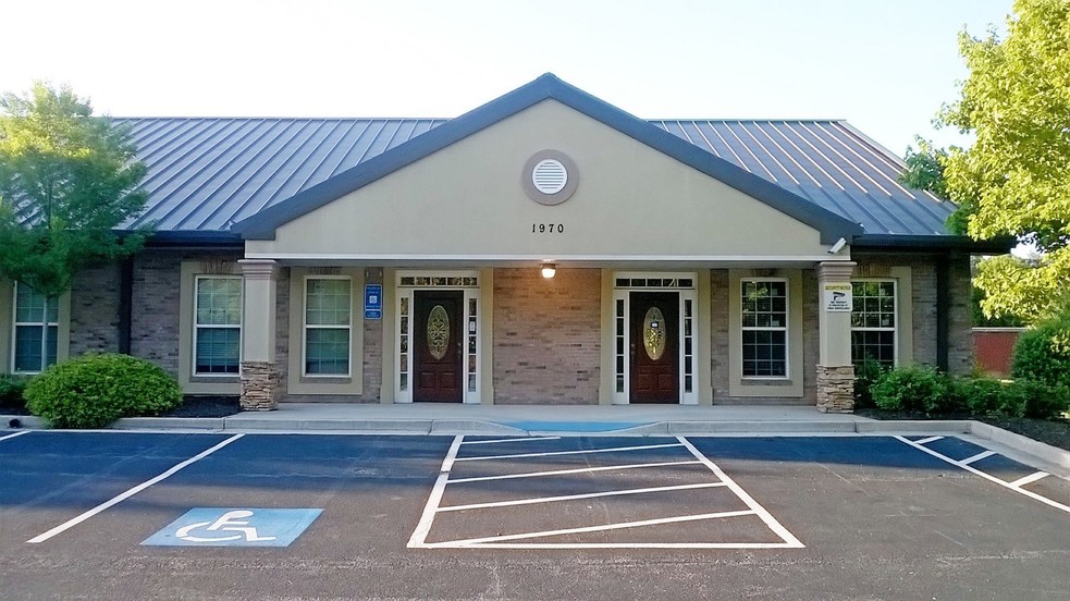 Primary Photo Of 1970 Main St, Snellville Office For Sale