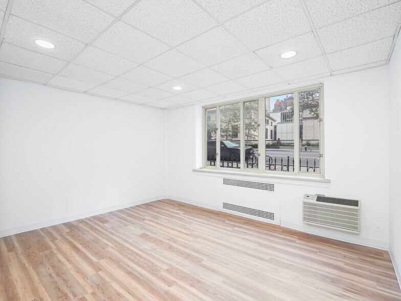 More Photos Of 36 E 36th St, New York Apartments For Lease