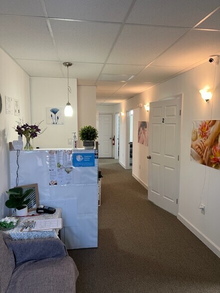 More Photos Of 6155 Fuller Ct, Alexandria Office For Sale