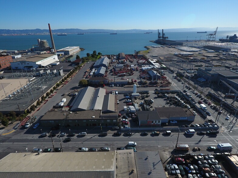 More Photos Of 1401 Illinois St, San Francisco Warehouse For Lease
