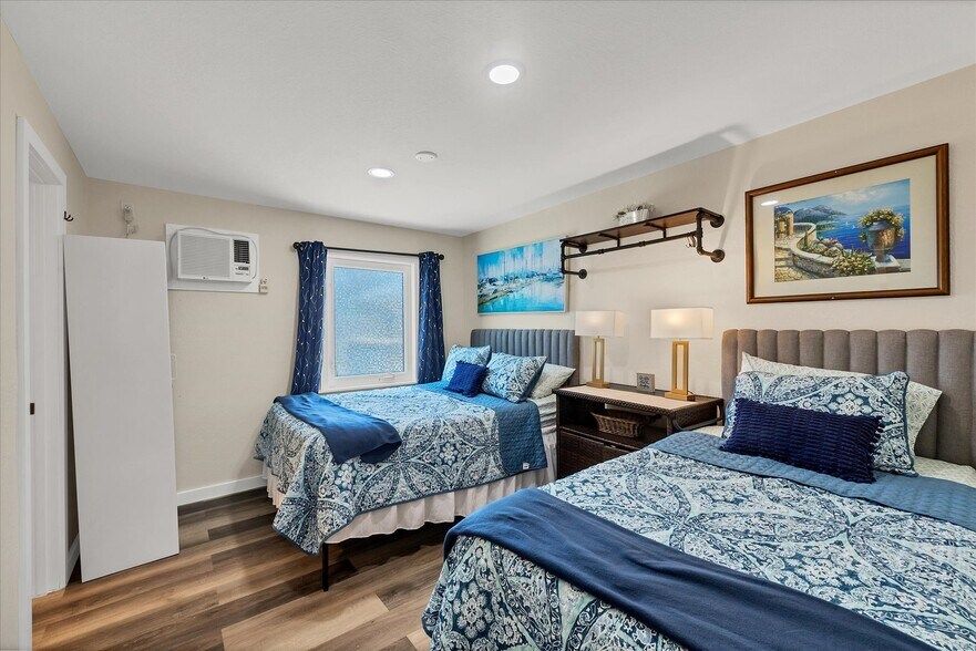 More Photos Of 115 Friendship Ln, Englewood Apartments For Sale