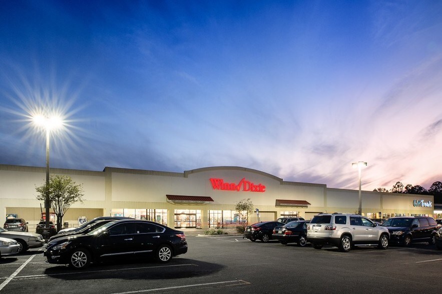 More Photos Of 6060 Fort Caroline Rd, Jacksonville Storefront For Lease