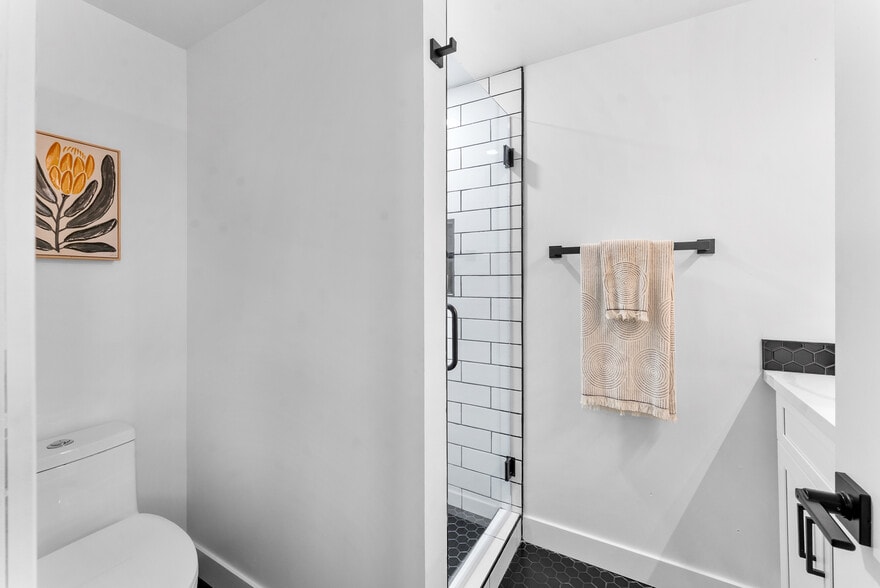 More Photos Of 832 Desty St, San Diego Apartments For Sale