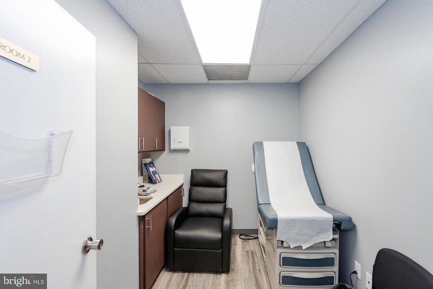 More Photos Of 10816 Hickory Ridge Rd, Columbia Skilled Nursing Facility For Lease