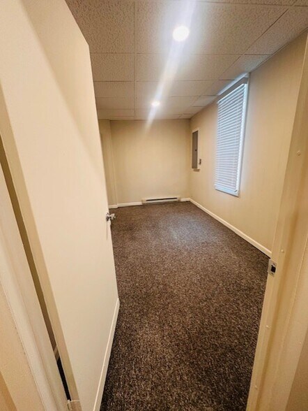 More Photos Of 62 Public Sq, Salem Storefront Retail Office For Sale