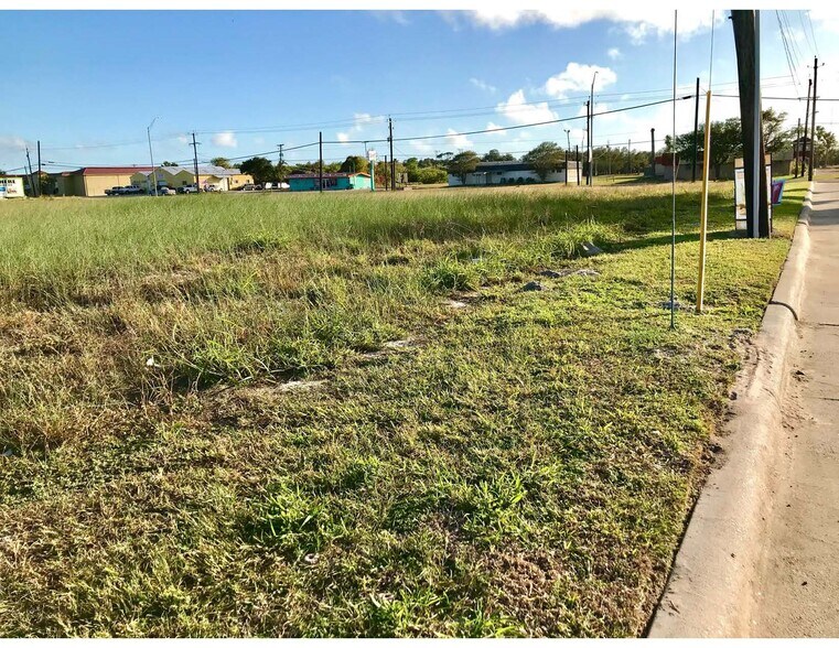 More Photos Of 1660 W Wheeler Ave, Aransas Pass Land For Sale