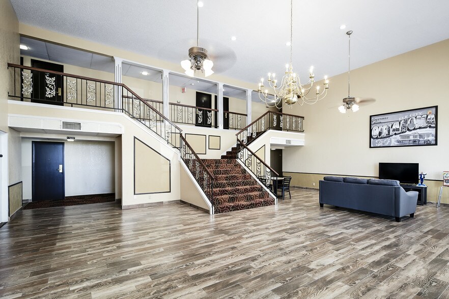 More Photos Of 2801 E Highway 66, Elk City Hotel For Sale