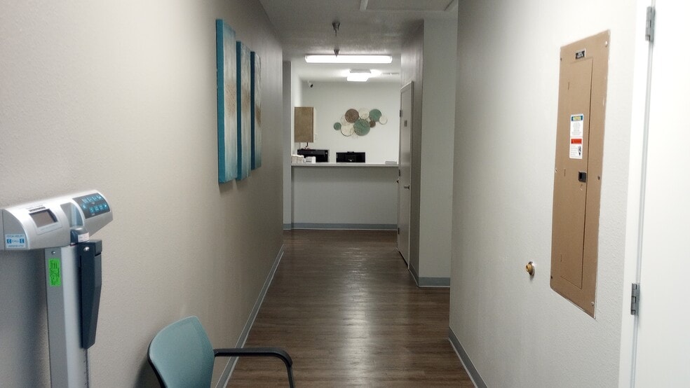 More Photos Of 1000 Executive Dr, Oviedo Medical For Lease