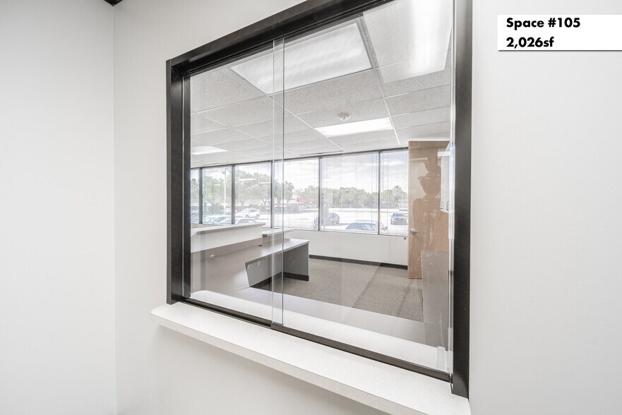 More Photos Of 1880 S Dairy Ashford Rd, Houston Office Residential For Lease