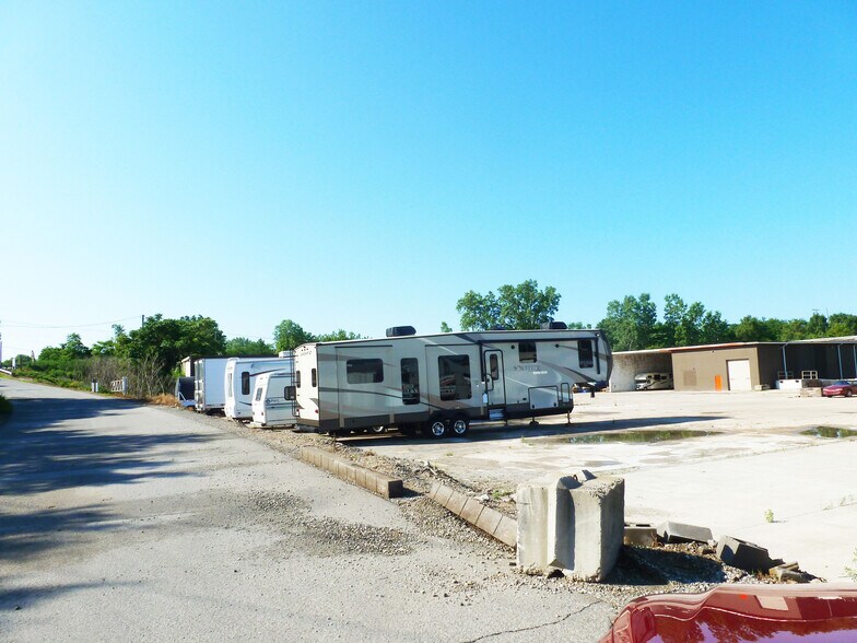 More Photos Of 24423 State Road 23, South Bend Manufacturing For Sale