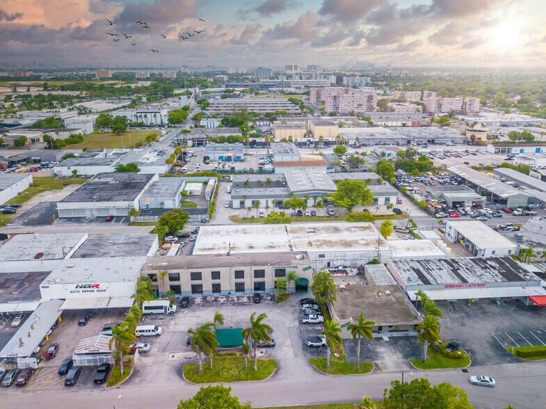 More Photos Of 1928 NE 154th St, North Miami Beach Unknown For Lease
