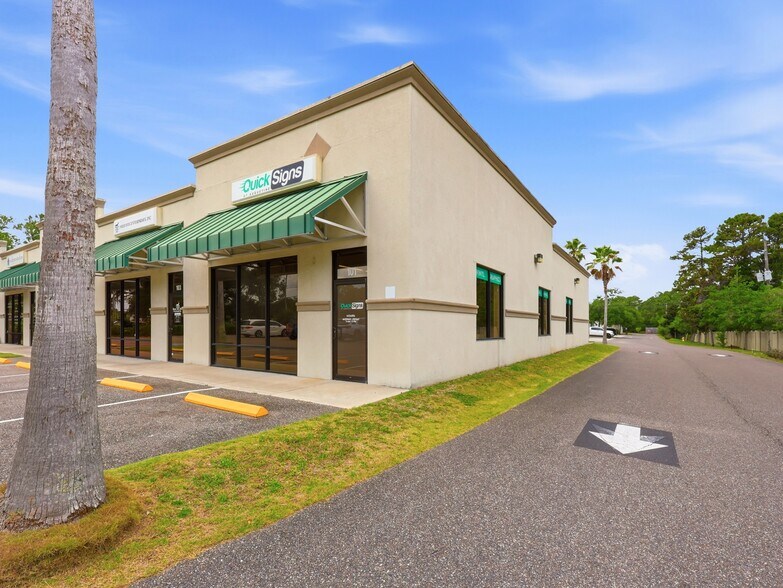 More Photos Of 4425 US Highway 1 S, Saint Augustine Light Distribution For Sale