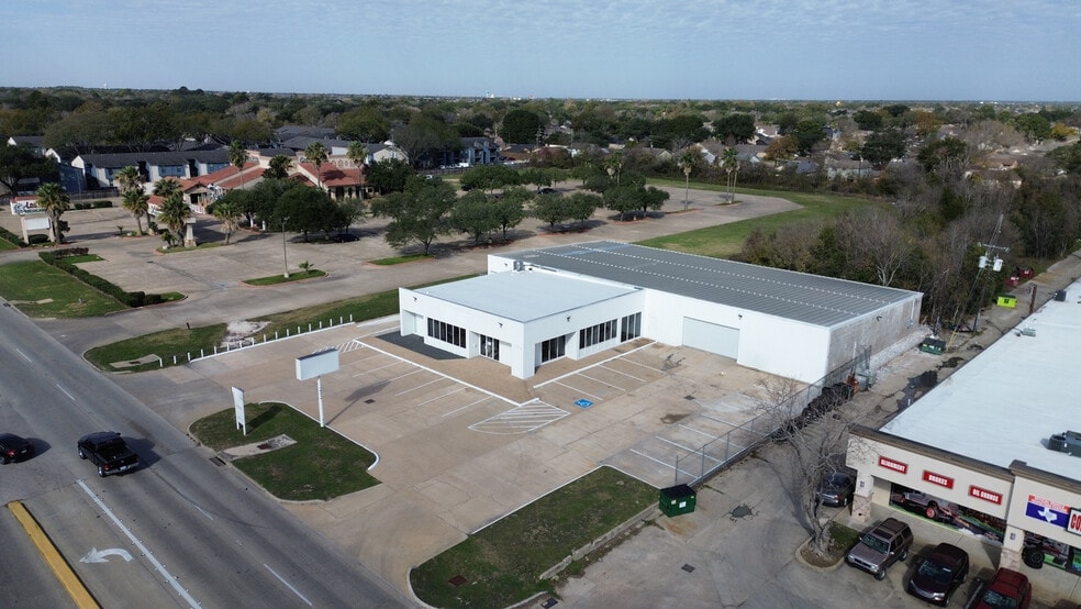 More Photos Of 16210 Clay Rd, Houston General Retail For Sale