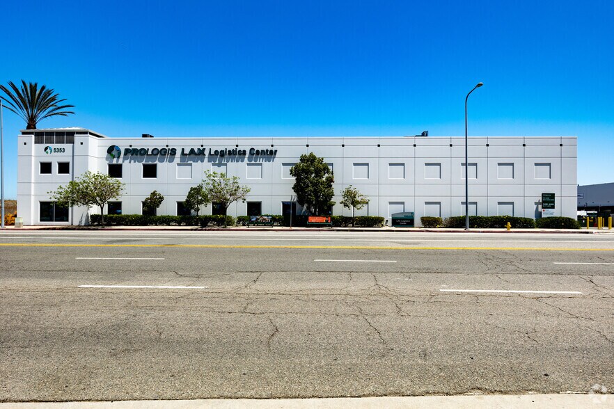 More Photos Of 5353 W Imperial Hwy, Los Angeles Distribution For Lease