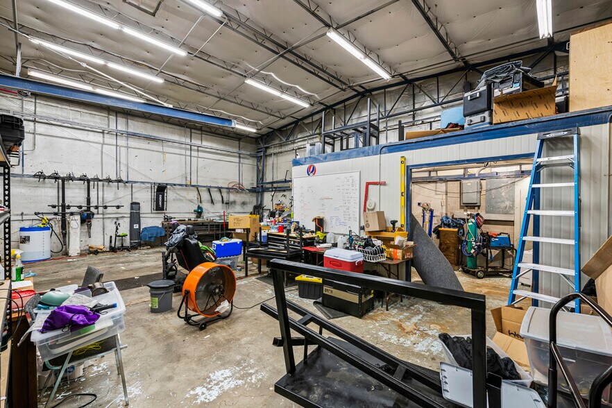 More Photos Of 971 Margaret Ave, Salt Lake City Service For Sale