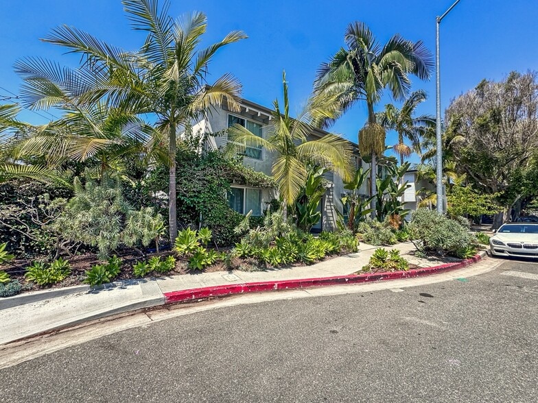 More Photos Of 3425 Helms Ave, Culver City Apartments For Sale
