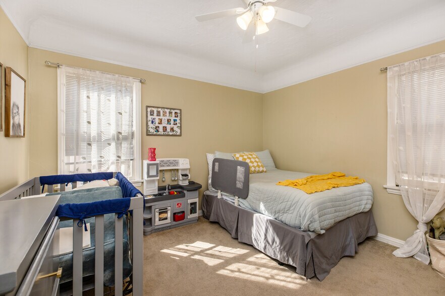 More Photos Of 1117 Mira Mar Ave, Long Beach Apartments For Sale