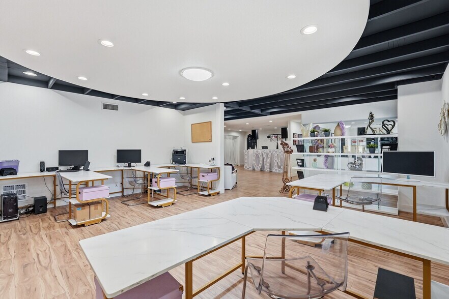 More Photos Of 12826 N Scottsdale Rd, Scottsdale Office Residential For Lease