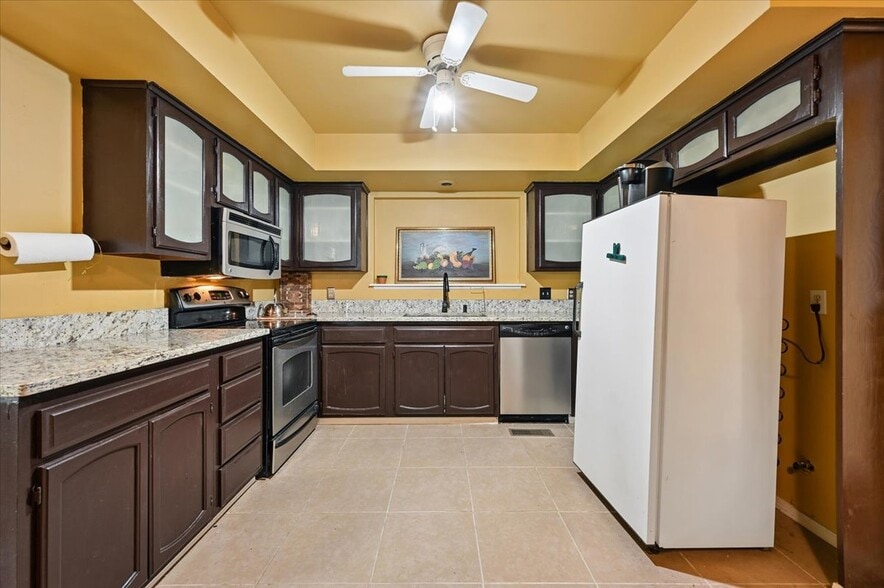 More Photos Of 4940 E 73rd St, Tulsa Office For Sale