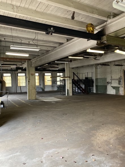 More Photos Of 155 Adeline St, New Haven Warehouse For Sale