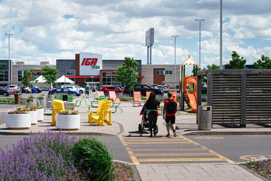 More Photos Of 534 Boul Cadieux, Beauharnois Freestanding For Lease