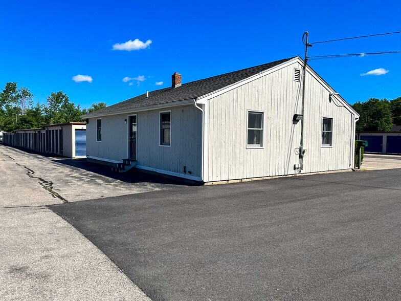 More Photos Of 61 Harold L Dow Hwy, Eliot Self Storage For Lease