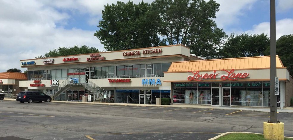 More Photos Of 1001-1037 W Ogden Ave, Naperville Unknown For Lease