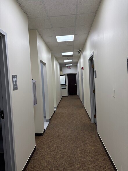 More Photos Of 7734 W North Ave, Elmwood Park Medical For Lease