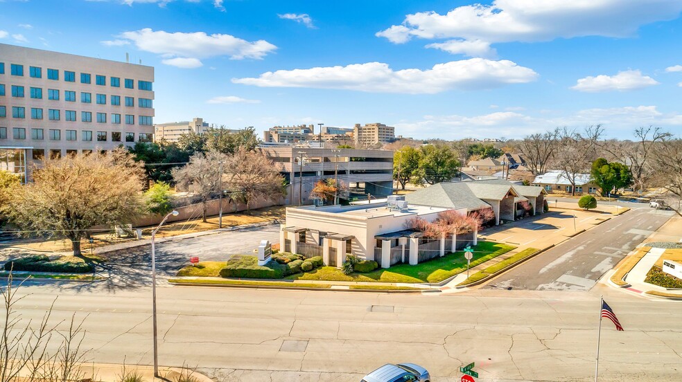 Primary Photo Of 504 Bailey Ave, Fort Worth Medical For Lease