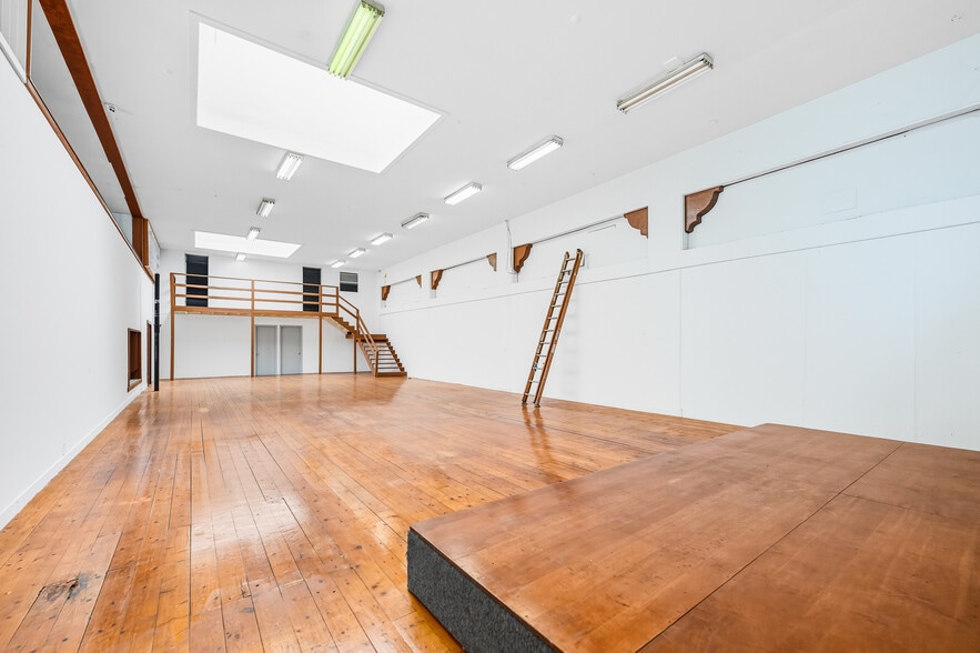 More Photos Of 11300-11320 W Pico Blvd, Los Angeles Storefront For Lease