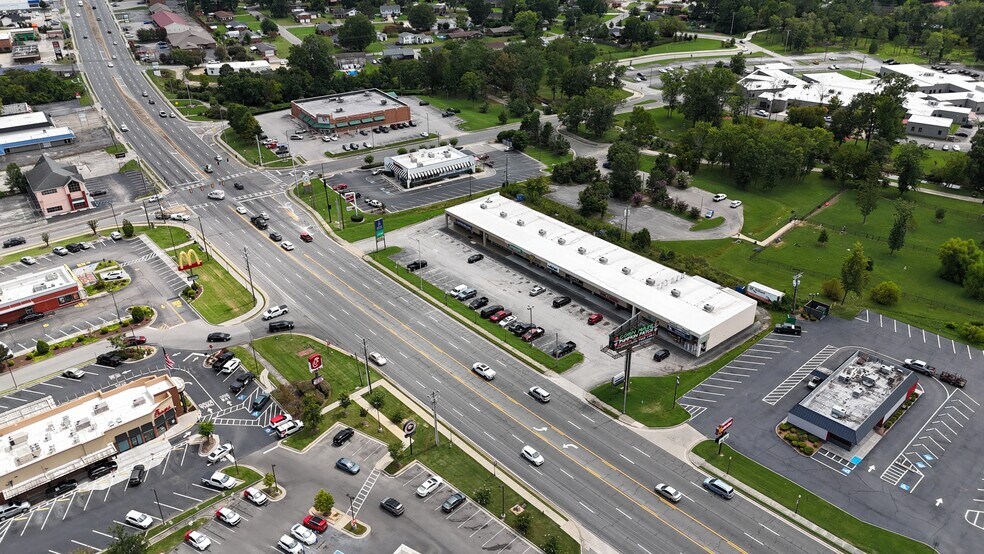 More Photos Of 1142 Battlefield Pky, Fort Oglethorpe General Retail For Lease