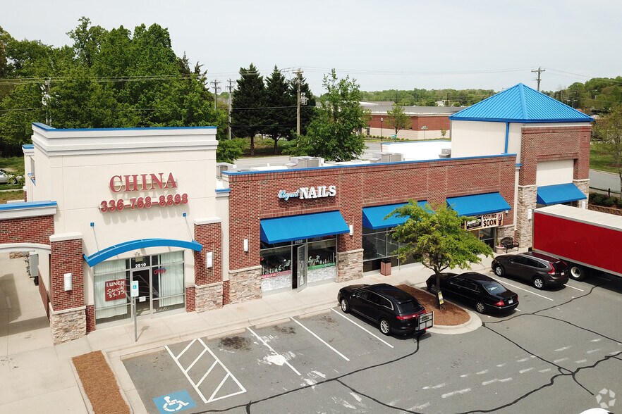 More Photos Of 2504-2510 Somerset Center Dr, Winston-Salem Unknown For Lease