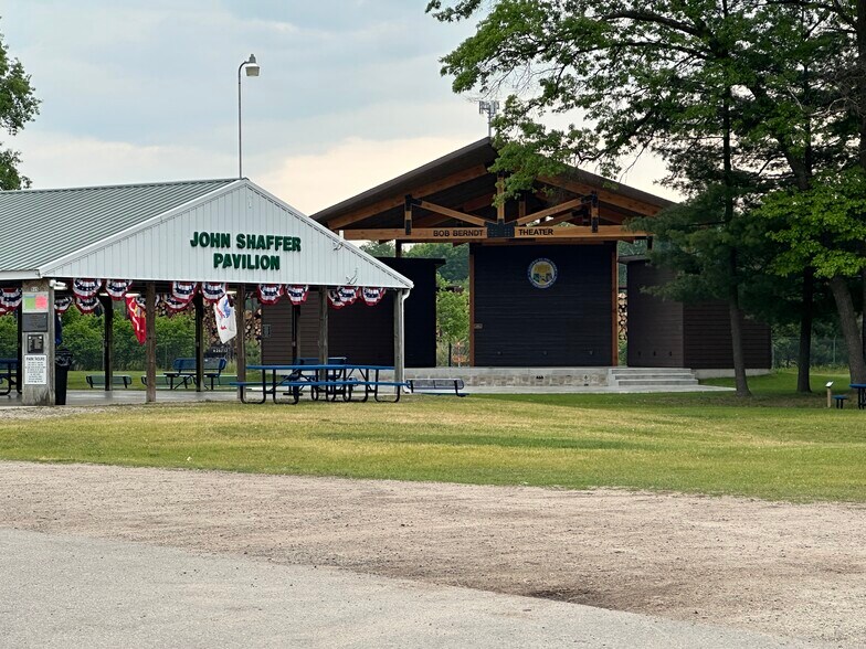 More Photos Of 514 Louisa St, Crivitz Restaurant For Sale