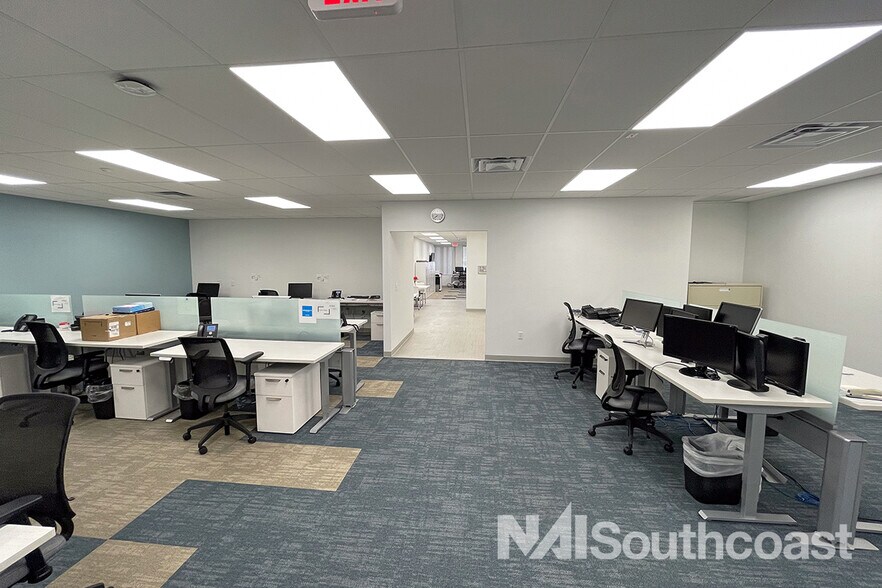 More Photos Of 715-735 Colorado Ave, Stuart Unknown For Lease