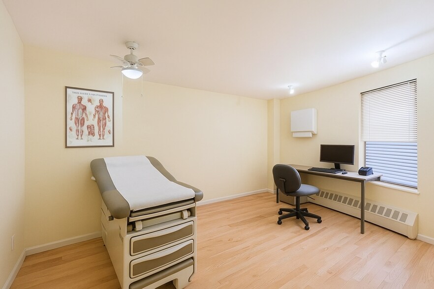 More Photos Of 43 Central Park N, New York Apartments For Lease