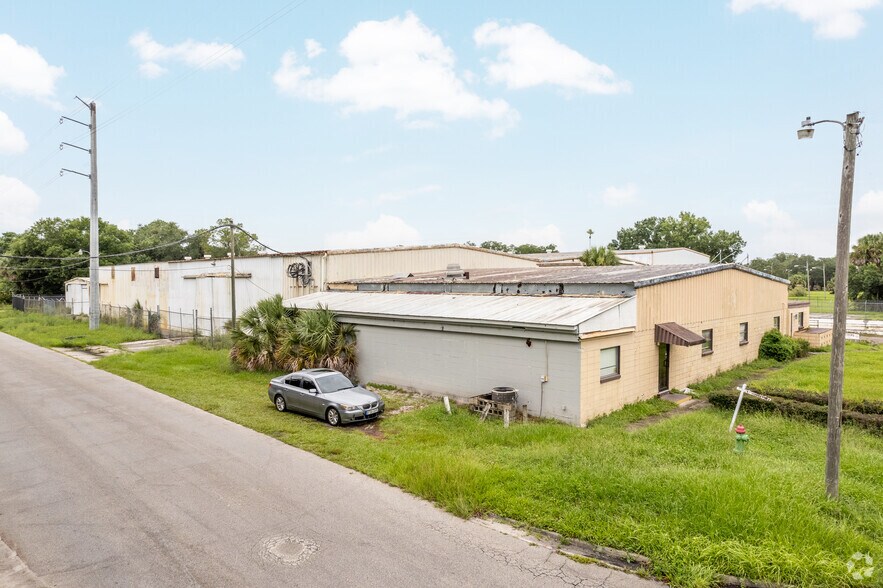 More Photos Of 540 Pecan Ave, Sanford Contractor Storage Yard For Sale