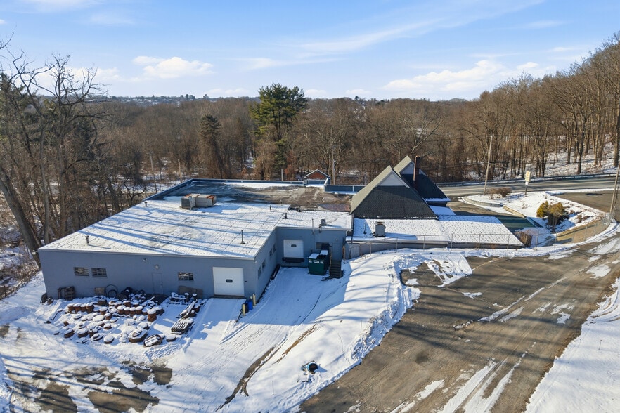 More Photos Of 330 Fuller Rd, Chicopee Distribution For Sale