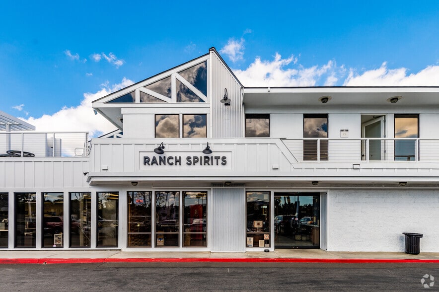 More Photos Of 2651-2675 Irvine Ave, Costa Mesa Storefront For Lease