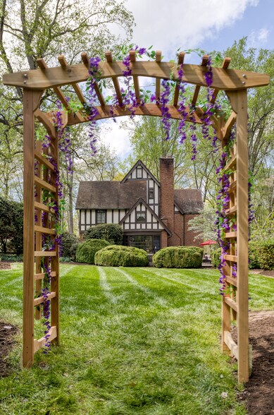 More Photos Of 5510 S Main St, Salisbury Land For Sale