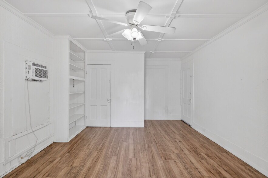 More Photos Of 527 E Lemon Ave, Eustis Apartments For Sale