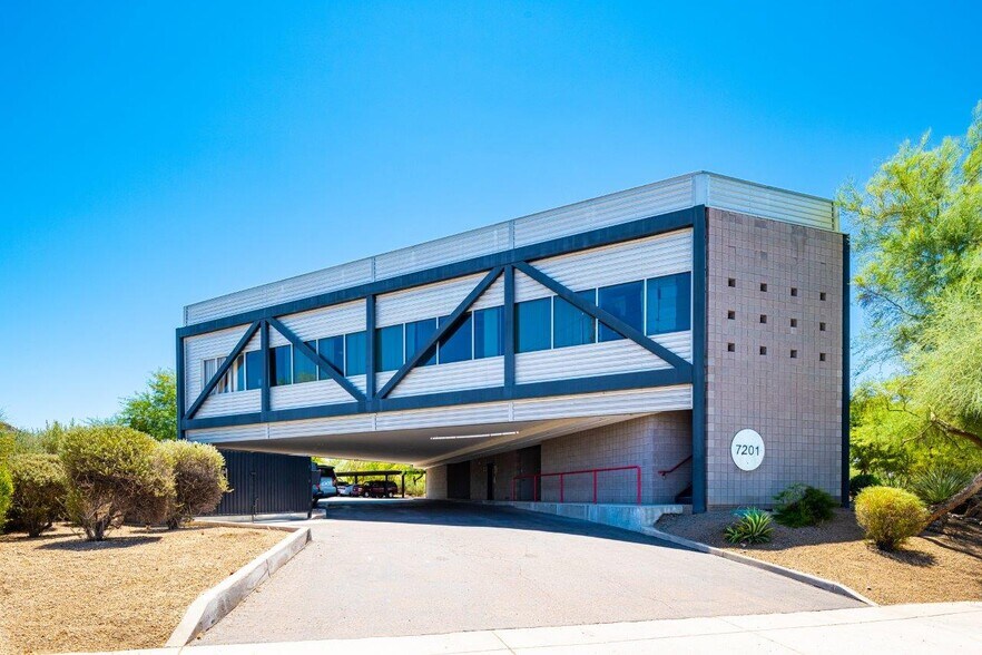 Primary Photo Of 7201 N Dreamy Draw Dr, Phoenix Loft Creative Space For Lease