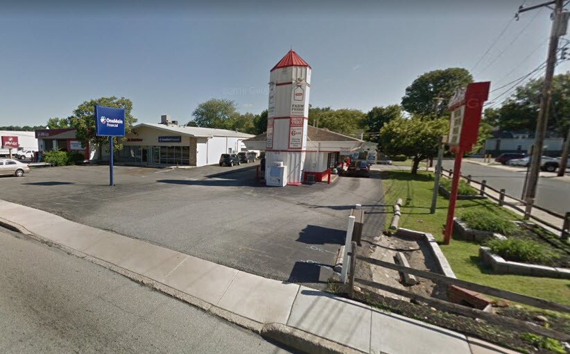 More Photos Of 4511 Edgmont Ave, Brookhaven Storefront For Sale