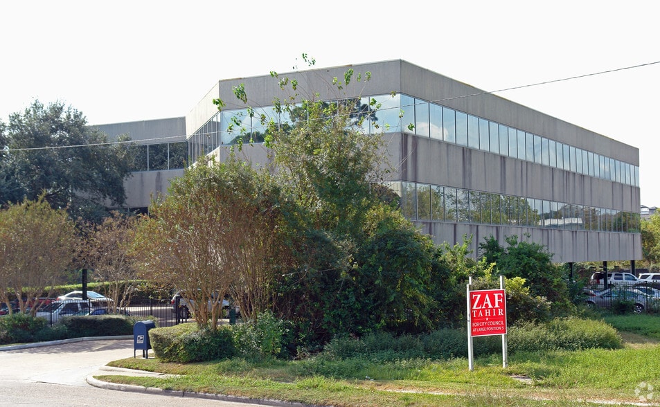 More Photos Of 401 Studewood St, Houston Office For Lease