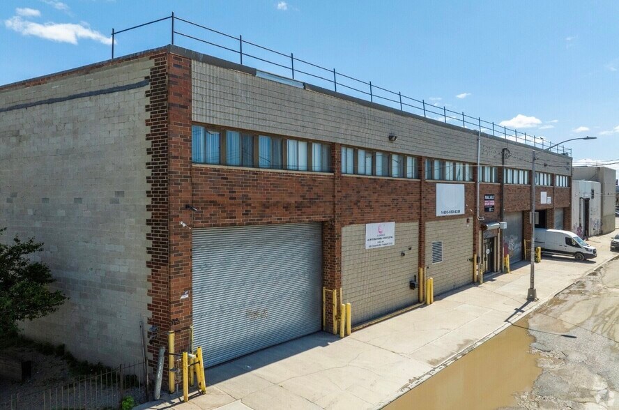 Primary Photo Of 248-23 Brookville Blvd, Rosedale Warehouse For Lease