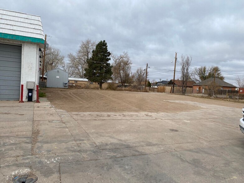 More Photos Of 925 Main St, Walsenburg Service Station For Sale