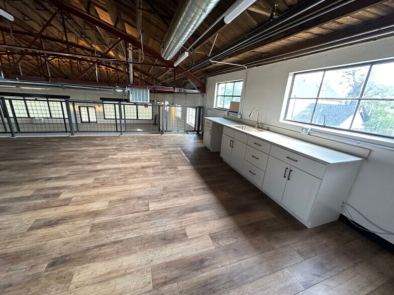 More Photos Of 301 S Main St, Brighton Freestanding For Sale